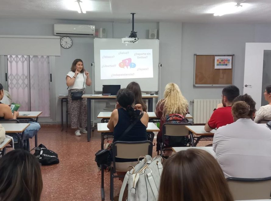 Formación en tabaquismo en el Centro de Formación Profesional Ciutat Vella