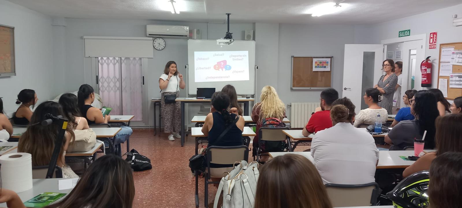 Formación en tabaquismo en el Centro de Formación Profesional Ciutat Vella